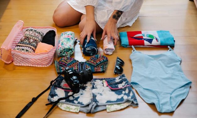8 Best Minimalist Packing Essentials for Travelers